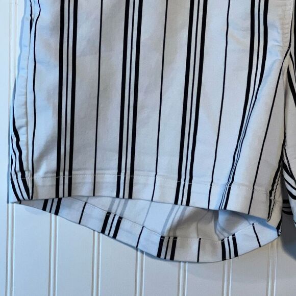 Westbound Short Park Ave Fit Size 20W Black White Striped Pull On Stretch Pocket - Picture 4 of 7